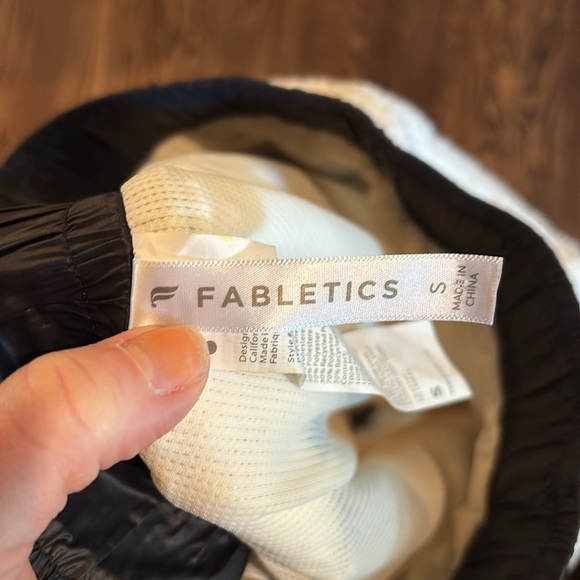 Fabletics Fleece Elastic Waist Joggers Pants Yoga Small - Picture 3 of 3